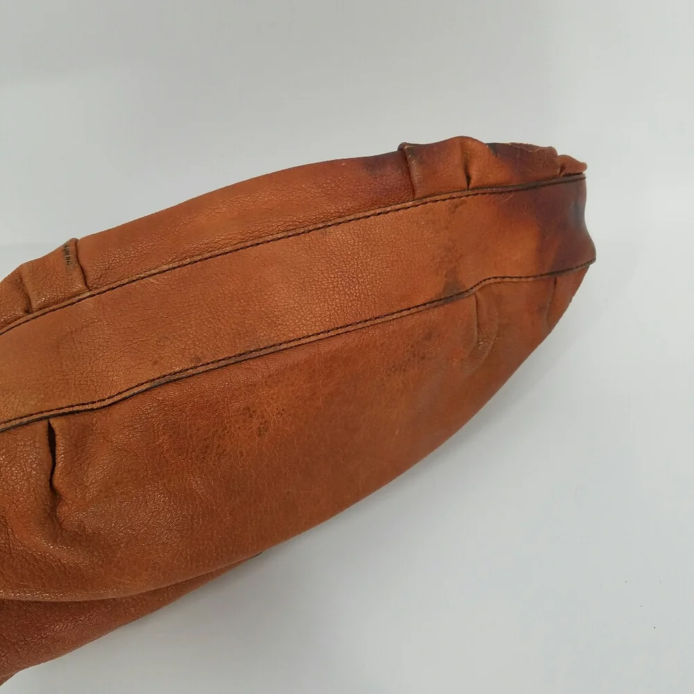 Tod's Peggy Hobo Shoulder Bag Brown Soft Leather